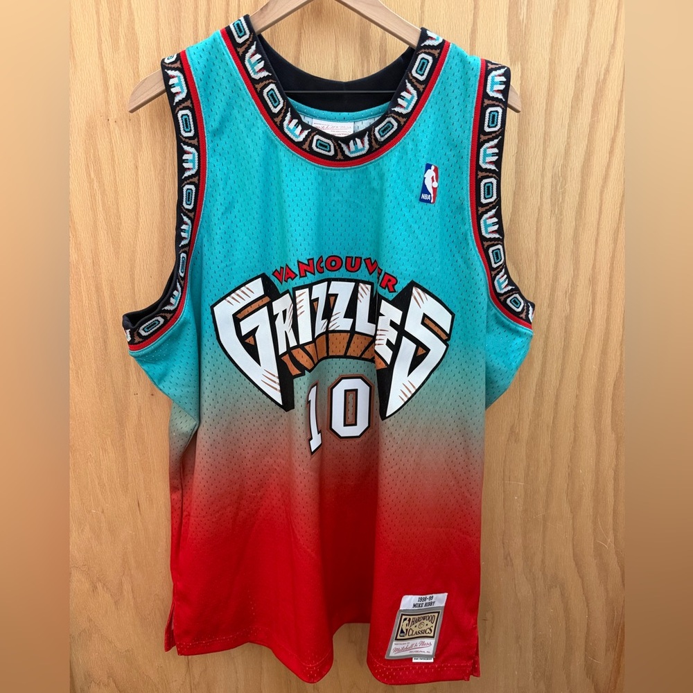 Mitchell & Ness Vancouver Grizzlies Mike Bibby 1998-99 Hardwood Classics Jersey
